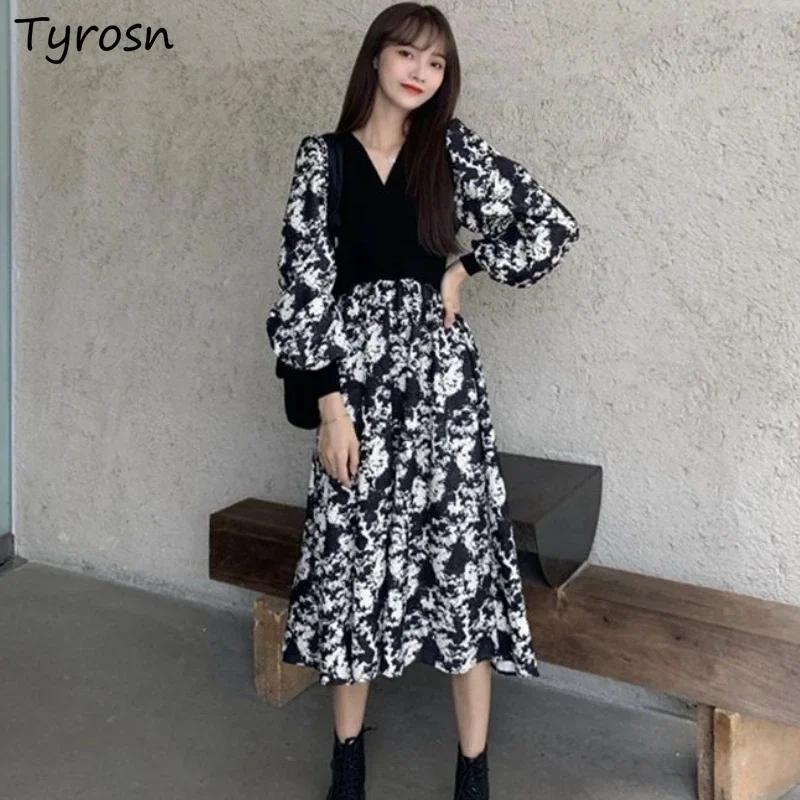 Вязаные платья женские с цветочным принтом в стиле ретро в корейском стиле простые ампирные модные осенние женские платья миди с v-образным вырезом базовые для отдыха
Вязаные платья женские с цветочным принтом в стиле ретро в корейском стиле простые ампирные модные осенние женские платья миди с v-образным вырезом базовые для отдыха