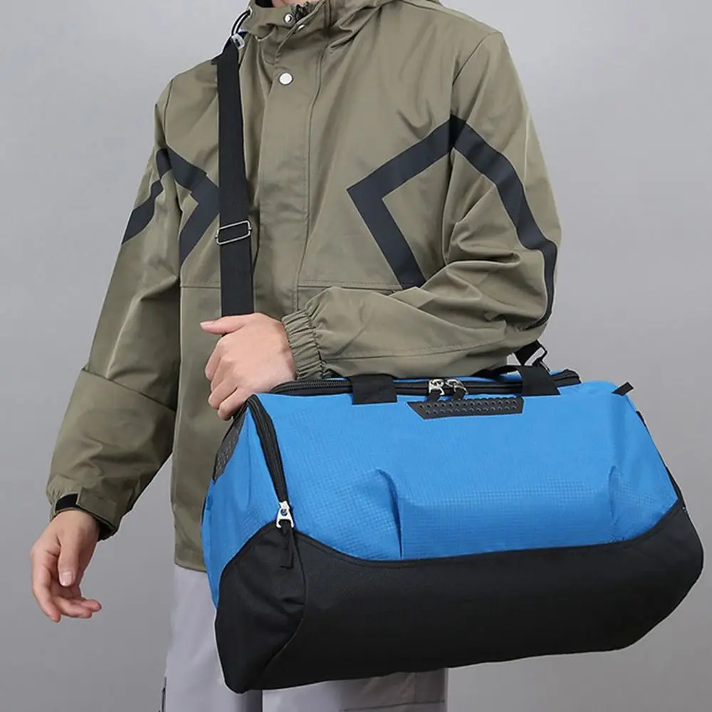 Large Capacity Travel Duffel Bag Dustproof Waterproof Travel Luggage Handbag Wear Resistant with Shoe Compartment
Large Capacity Travel Duffel Bag Dustproof Waterproof Travel Luggage Handbag Wear Resistant with Shoe Compartment