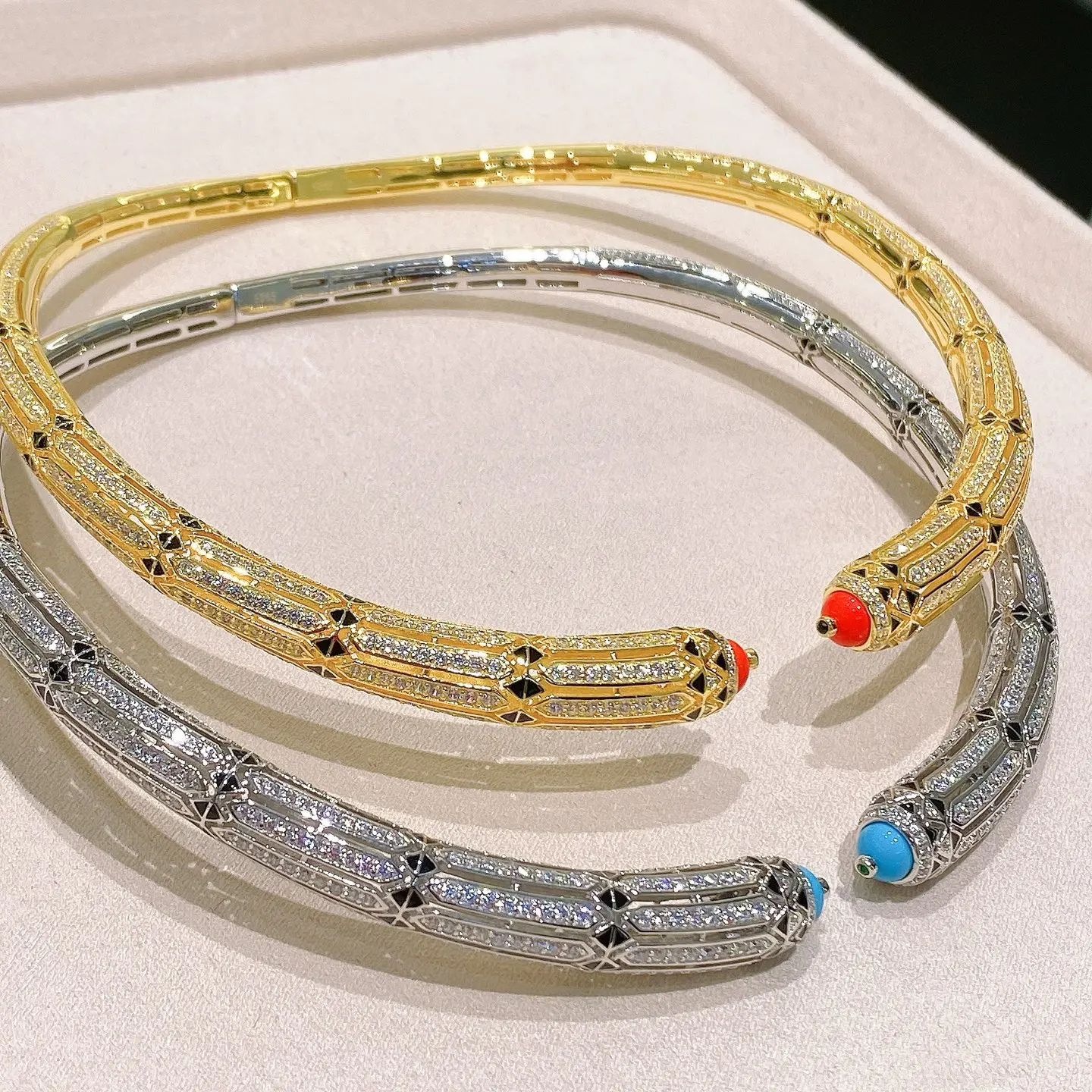 KQDANCE Luxury 925 Silver Black Leopard Print Lab Red Coral Blue Turquoise Gemstone Choker Necklace 18K Gold Plated Jewelry
KQDANCE Luxury 925 Silver Black Leopard Print Lab Red Coral Blue Turquoise Gemstone Choker Necklace 18K Gold Plated Jewelry