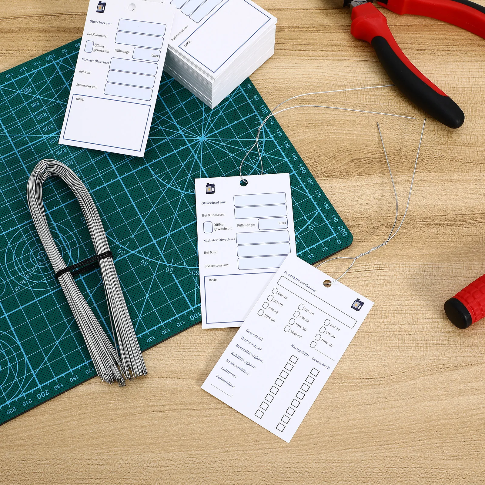 100Pcs Double-Sided Oil Change Reminder Tags Hanging Car Maintenance Tags Service Schedule Vehicle Oil Change Information
100Pcs Double-Sided Oil Change Reminder Tags Hanging Car Maintenance Tags Service Schedule Vehicle Oil Change Information