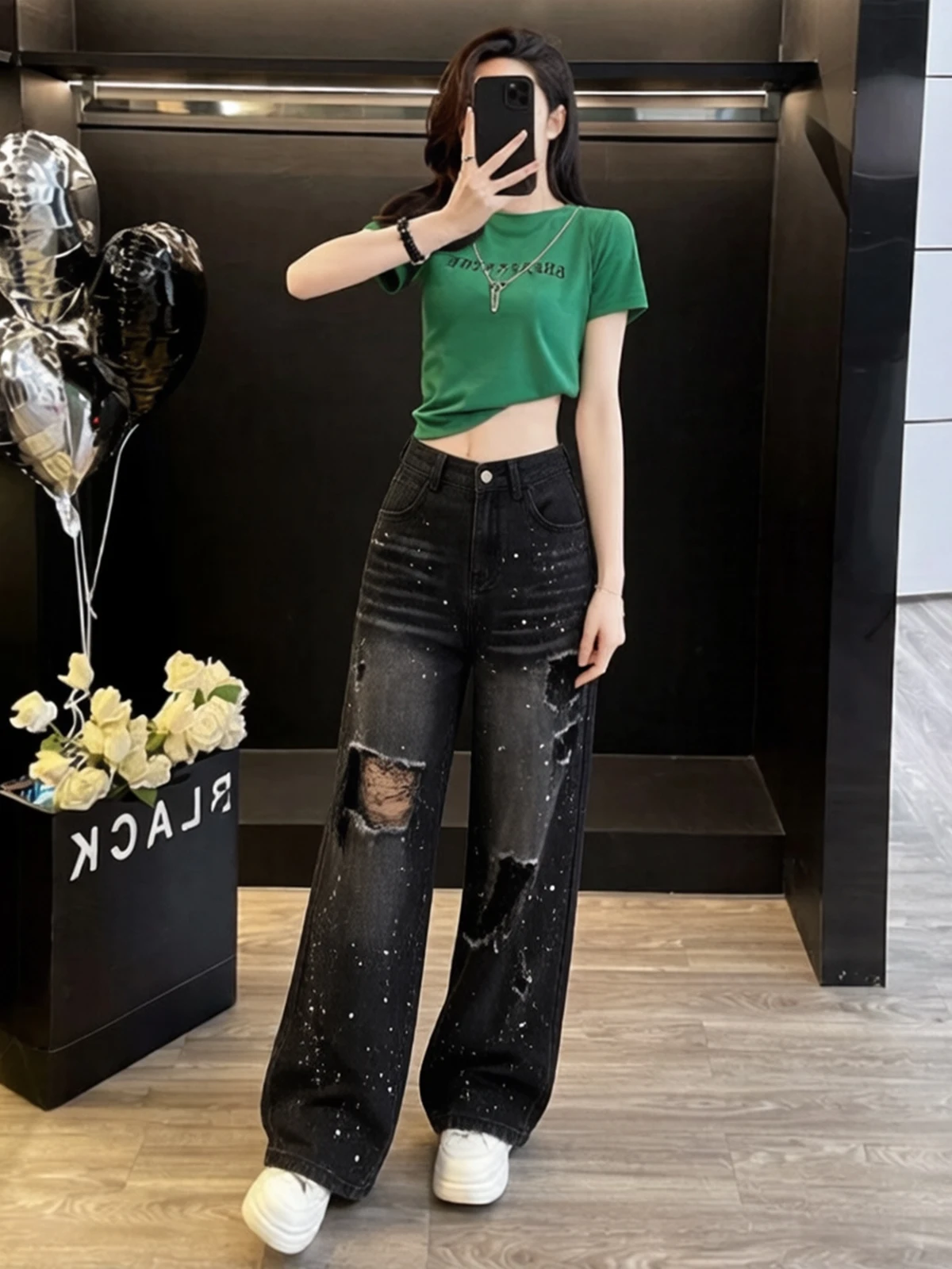 Slimming Wide Leg Denim Jeans Women's Summer 2026 New Loose High Waist Diamond Embellished Black Grey Straight Leg Trousers
Slimming Wide Leg Denim Jeans Women's Summer 2026 New Loose High Waist Diamond Embellished Black Grey Straight Leg Trousers