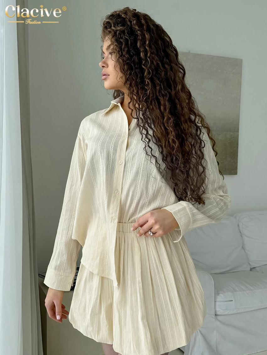 Clacive Fashion Loose Beige Cotton 2 Pieces Set For Woman 2025 Elegant Long Sleeve Shirt With High Waist Pleated Mini Skirt Set
Clacive Fashion Loose Beige Cotton 2 Pieces Set For Woman 2025 Elegant Long Sleeve Shirt With High Waist Pleated Mini Skirt Set