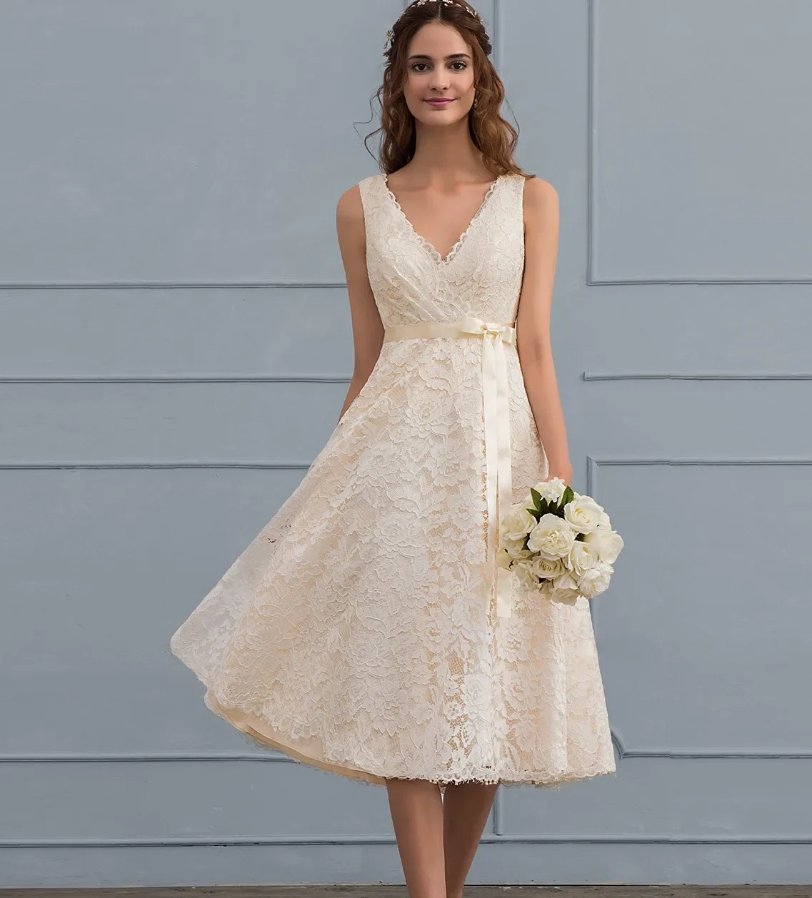 2026 Champagne V-neck Short Lace Wedding Dress With Bow Sash A-line Boho Bridal Party Gowns Robe De Mariage Vestidos Noiva
2026 Champagne V-neck Short Lace Wedding Dress With Bow Sash A-line Boho Bridal Party Gowns Robe De Mariage Vestidos Noiva