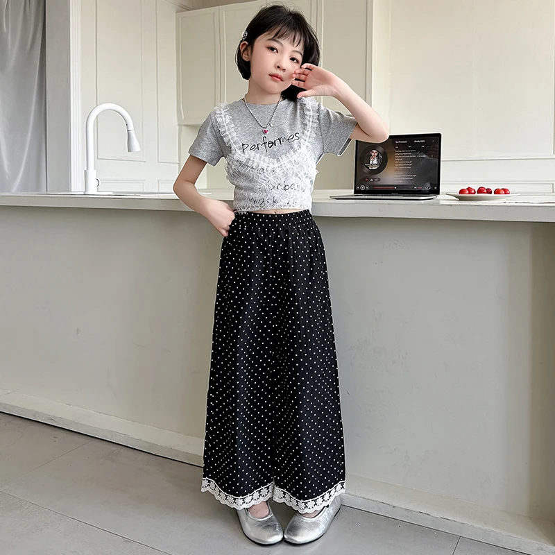2026 Girls' Summer New Wave Point Wide Leg Pants Spring Children's Lace Sports Pants Autumn Cool Pants
2026 Girls' Summer New Wave Point Wide Leg Pants Spring Children's Lace Sports Pants Autumn Cool Pants