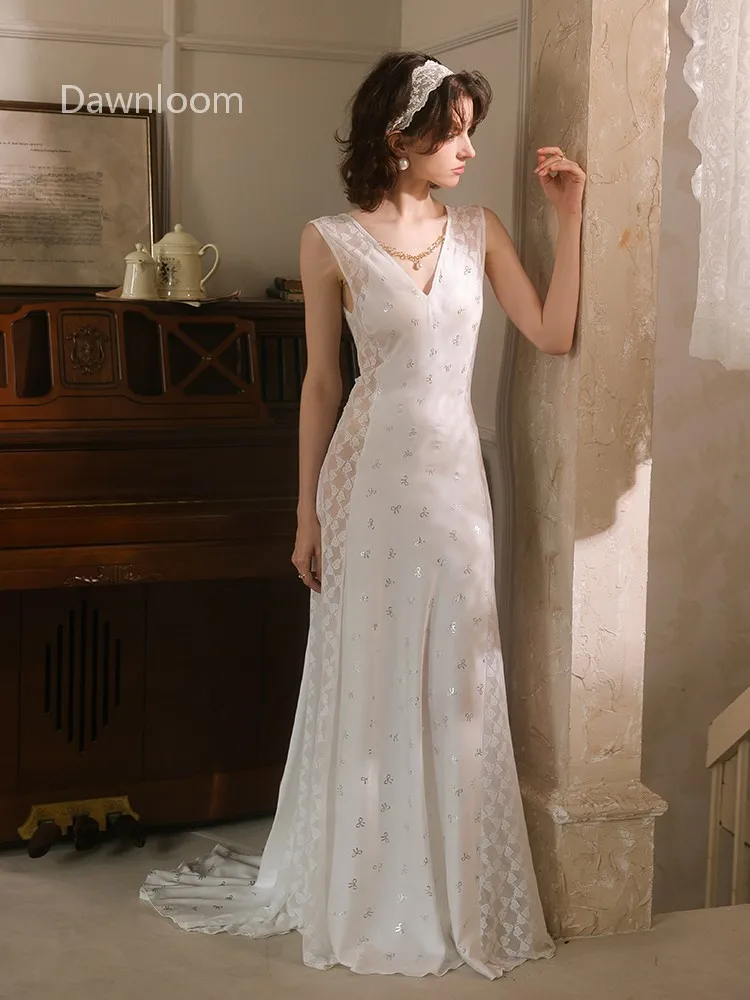 Dawnloom White Lace Backless Shimmer Train Long Nightgown for Women Sweet Sexy Luxury Elegant Romantic Home Morning Gown
Dawnloom White Lace Backless Shimmer Train Long Nightgown for Women Sweet Sexy Luxury Elegant Romantic Home Morning Gown