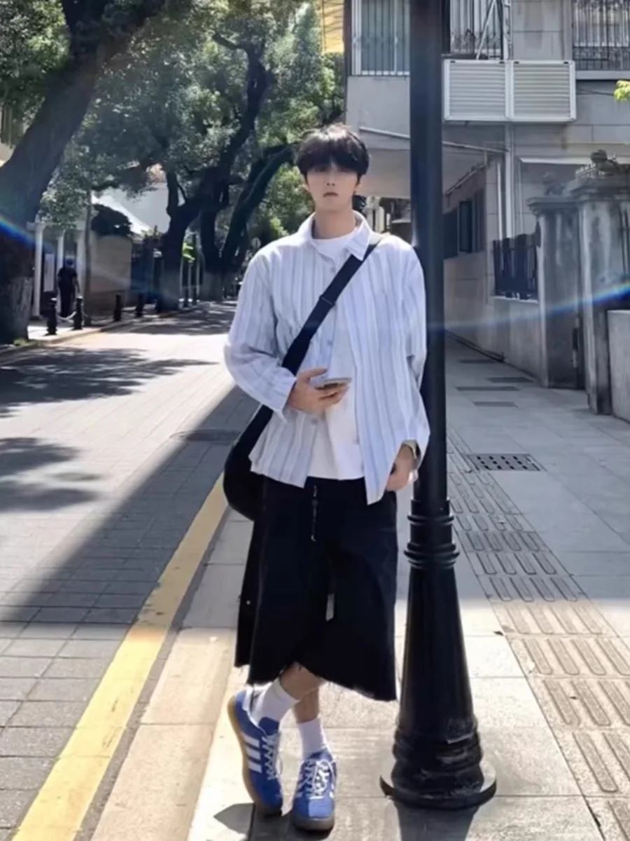 American Sle Fre Blue Striped Long Sve irt Loose Casual ex Summer Outerwear for Men And Women Couple irt
American Sle Fre Blue Striped Long Sve irt Loose Casual ex Summer Outerwear for Men And Women Couple irt