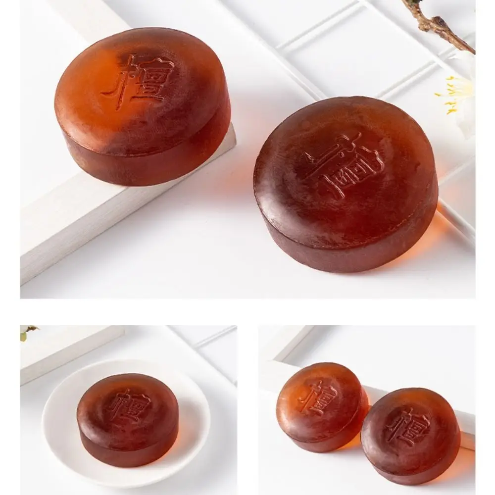 Oil Control Essential Oil Soap Gentle Moisturizing Sandalwood Soap Face Body Clean Pimple Remover Whitening Soap Women Makeup
Oil Control Essential Oil Soap Gentle Moisturizing Sandalwood Soap Face Body Clean Pimple Remover Whitening Soap Women Makeup