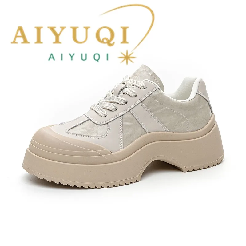 AIYUQI Women Sneakers Platform 2026 New Retro Ladies Trainers Daily Wear Fashion Lace Up Casual Shoes Women
AIYUQI Women Sneakers Platform 2026 New Retro Ladies Trainers Daily Wear Fashion Lace Up Casual Shoes Women