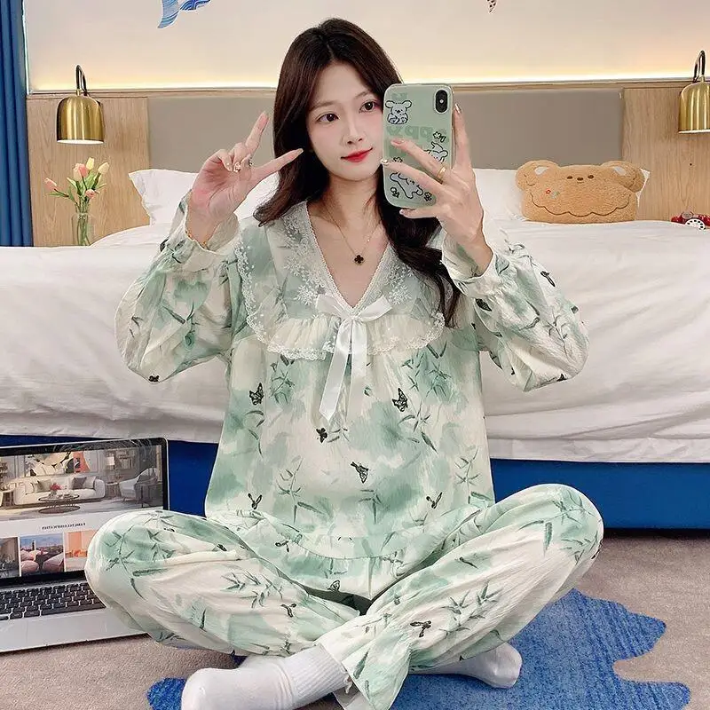 Long Sleeved Internet Famous Two-piece Home Suit Set Sexy Pajama Pants Chest Cushion Sleepwear for Women in Autumn and Winter
Long Sleeved Internet Famous Two-piece Home Suit Set Sexy Pajama Pants Chest Cushion Sleepwear for Women in Autumn and Winter