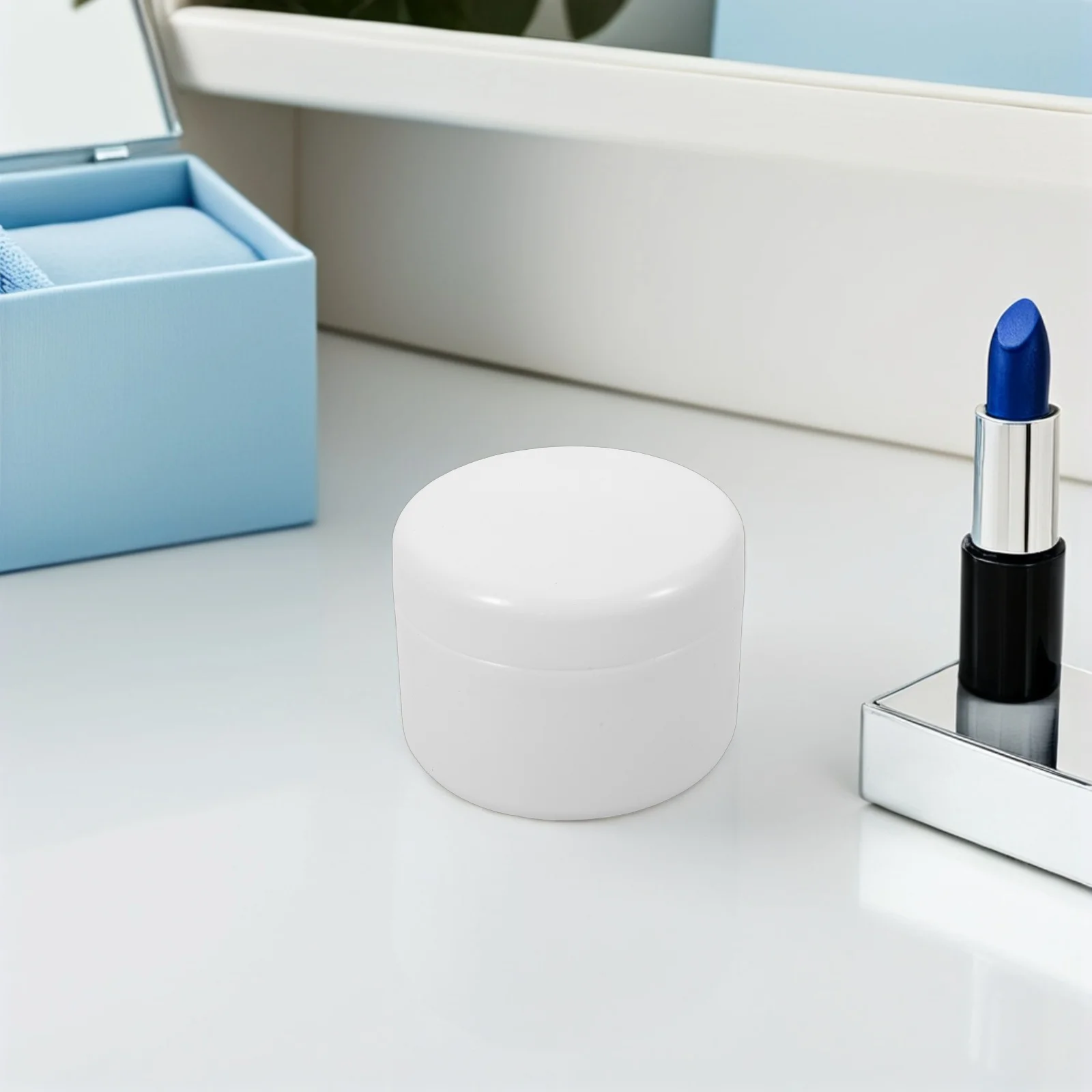 10Pcs 250G Empty Cream Jars with Lids Travel Size Refillable Plastic Containers for Skincare Makeup Portable Storage
10Pcs 250G Empty Cream Jars with Lids Travel Size Refillable Plastic Containers for Skincare Makeup Portable Storage