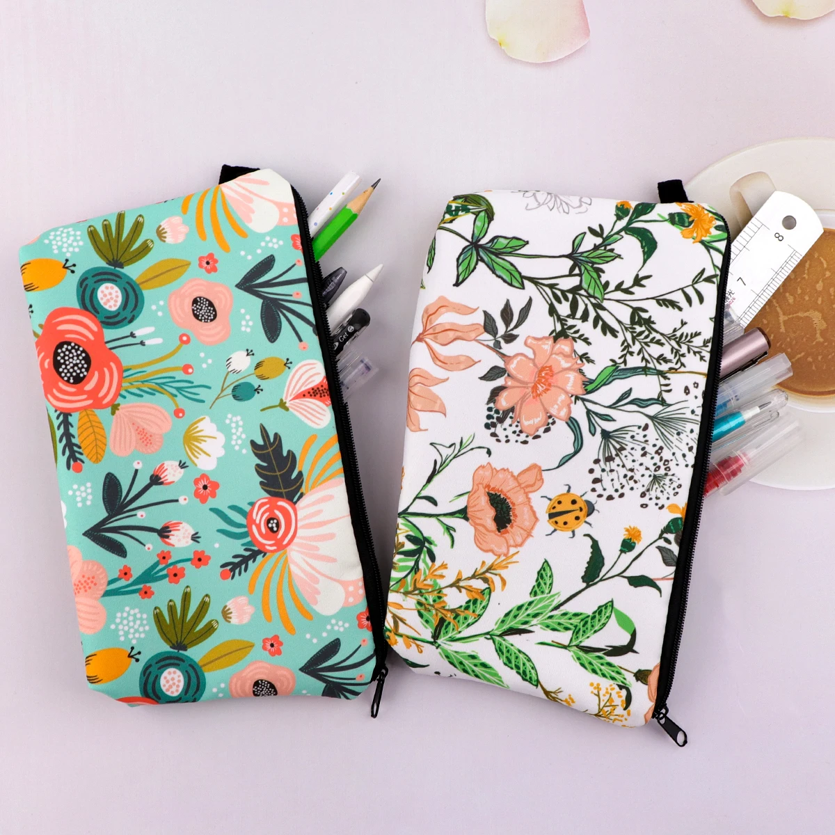 Beautiful Flowers Pencil Bag Large Capacity Pencil Storage Bag Cosmetic Bag Stationery Organizer School Supplies Girls Gifts
Beautiful Flowers Pencil Bag Large Capacity Pencil Storage Bag Cosmetic Bag Stationery Organizer School Supplies Girls Gifts