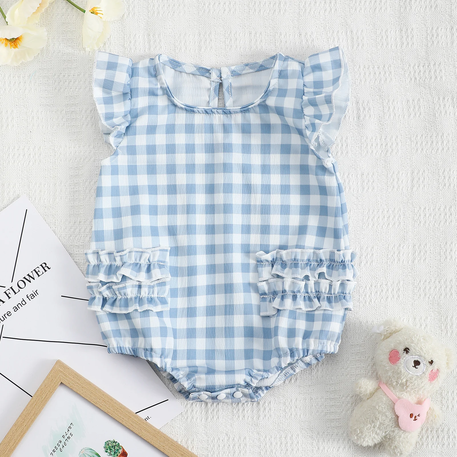 Baby Girl Summer Triangle Romper with Wood Grain Ruffle Sleeveless Onesie for Infants And Toddlers
Baby Girl Summer Triangle Romper with Wood Grain Ruffle Sleeveless Onesie for Infants And Toddlers