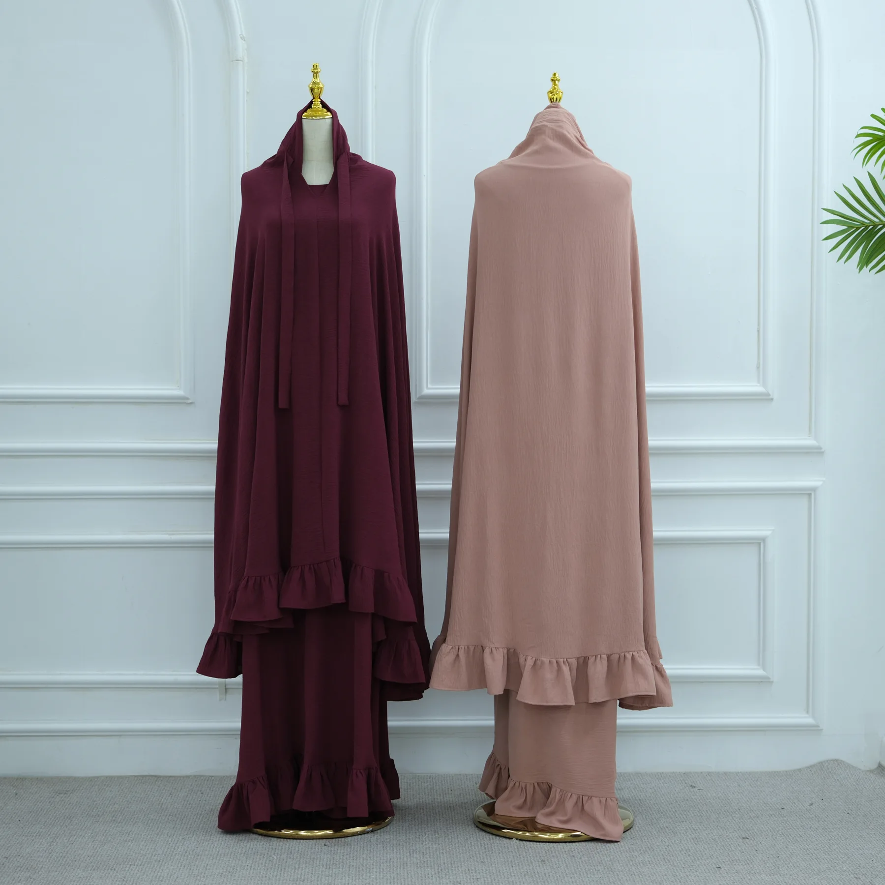 2pcs Muslim Sets Women Solid Dress+Large Headscarf Turban Hijabs Eid Abaya 2 Piece Set Robe Prayer Garment Muslim Woman Clothing
2pcs Muslim Sets Women Solid Dress+Large Headscarf Turban Hijabs Eid Abaya 2 Piece Set Robe Prayer Garment Muslim Woman Clothing