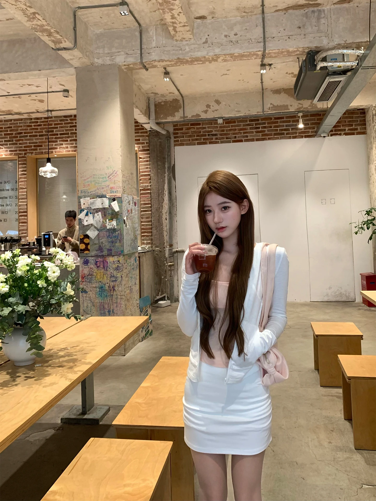 White Slim Fit High Waist A-Line Skirt Women's Fashion Design Summer Short Skirt Bodycon Half-length Skirt
White Slim Fit High Waist A-Line Skirt Women's Fashion Design Summer Short Skirt Bodycon Half-length Skirt