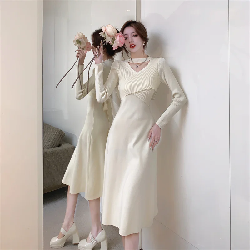 2023 New Spring Long Sleeve Knitted Long Dresses Women Fall Winter Slim Pullover Hanging Neck Bottoming Dress Female Clothes
2023 New Spring Long Sleeve Knitted Long Dresses Women Fall Winter Slim Pullover Hanging Neck Bottoming Dress Female Clothes