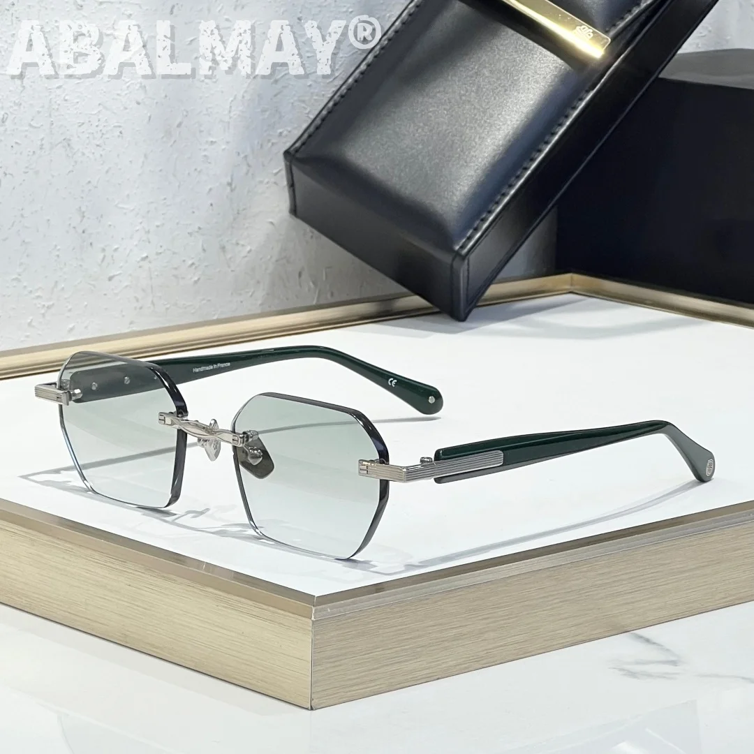 Top High Quality Sunglasses for Men MARLON SIZE 51-18 Classic Women Luxury Brand Designer Fashion sun glasses UV400 With box
Top High Quality Sunglasses for Men MARLON SIZE 51-18 Classic Women Luxury Brand Designer Fashion sun glasses UV400 With box