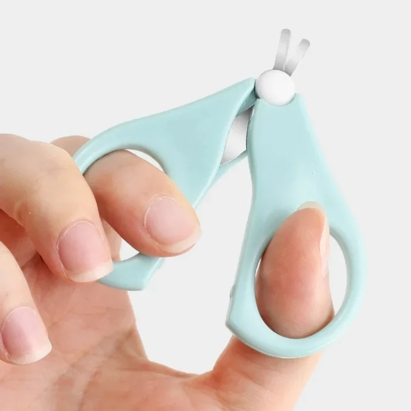 Детские безопасные мини-ножницы для ногтей, удобный инструмент для ежедневного ухода за ногтями, маникюрный набор для новорожденных мальчиков и девочек, аксессуары
Детские безопасные мини-ножницы для ногтей, удобный инструмент для ежедневного ухода за ногтями, маникюрный набор для новорожденных мальчиков и девочек, аксессуары