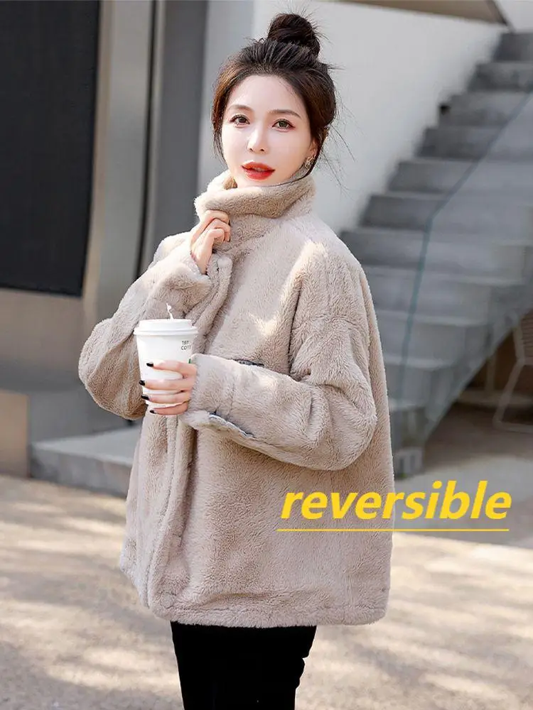 Denim Coats With Rhinestone Woman Fur Plush Womens Autumn Fluffy Standneck Adjustable O-Neck Leisure Professional Office Jackets
Denim Coats With Rhinestone Woman Fur Plush Womens Autumn Fluffy Standneck Adjustable O-Neck Leisure Professional Office Jackets