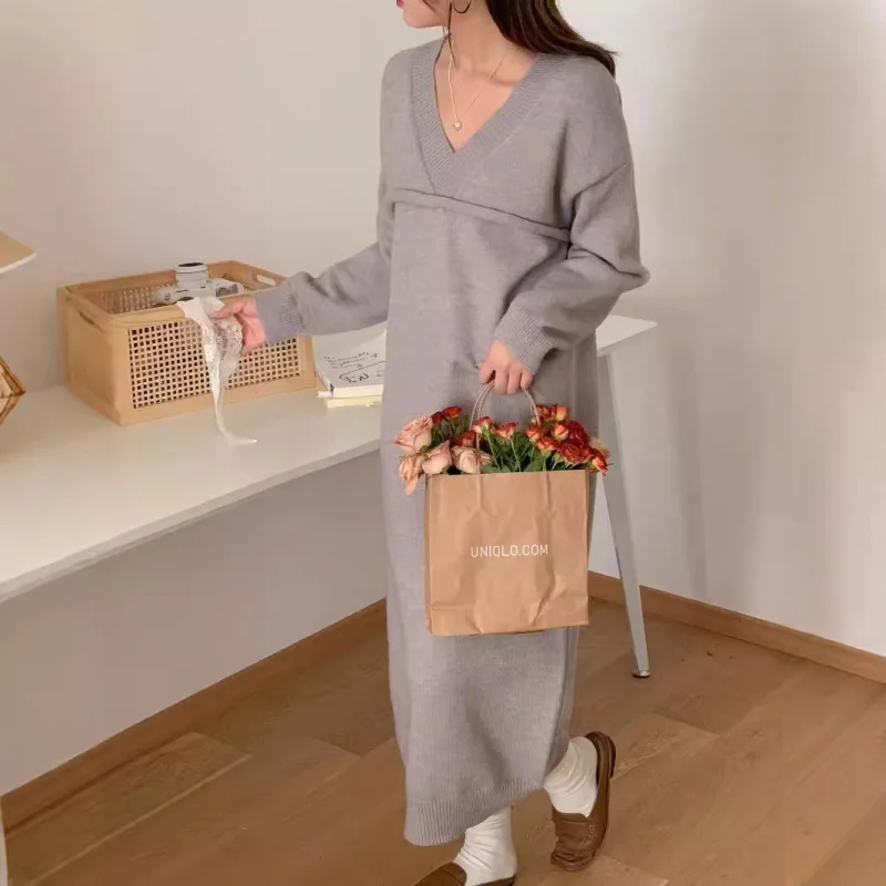 VCollared Pullover Sweater Fake Two-Piece Autumn Winter French Casual High-End Loose Long Knitted Base Dress
VCollared Pullover Sweater Fake Two-Piece Autumn Winter French Casual High-End Loose Long Knitted Base Dress