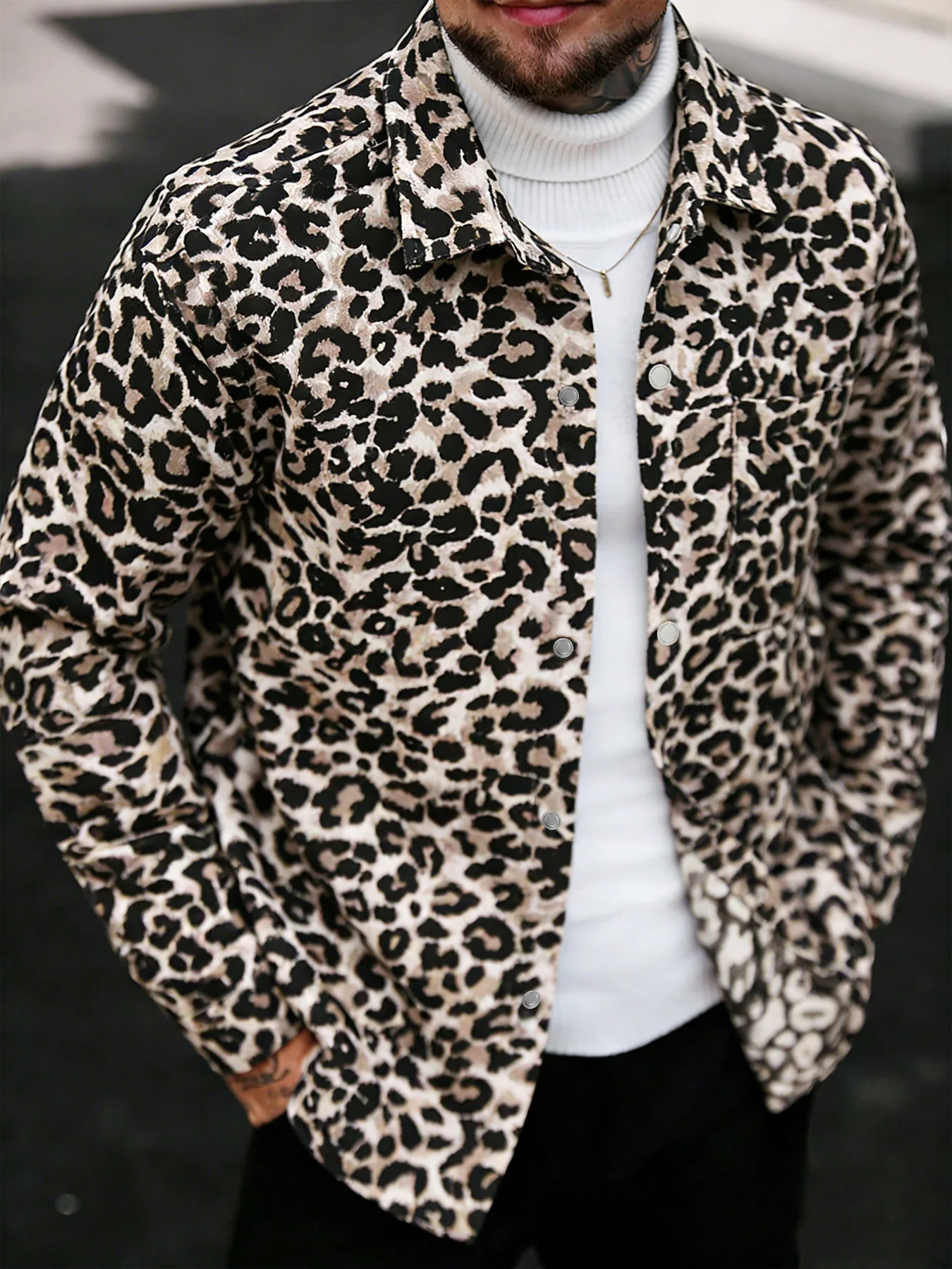 Trendy Men's American Retro Leopard Jacquard Turn-Down Collar Work Jacket, Spring and Autumn Fashion Commuter Versatile Coat
Trendy Men's American Retro Leopard Jacquard Turn-Down Collar Work Jacket, Spring and Autumn Fashion Commuter Versatile Coat