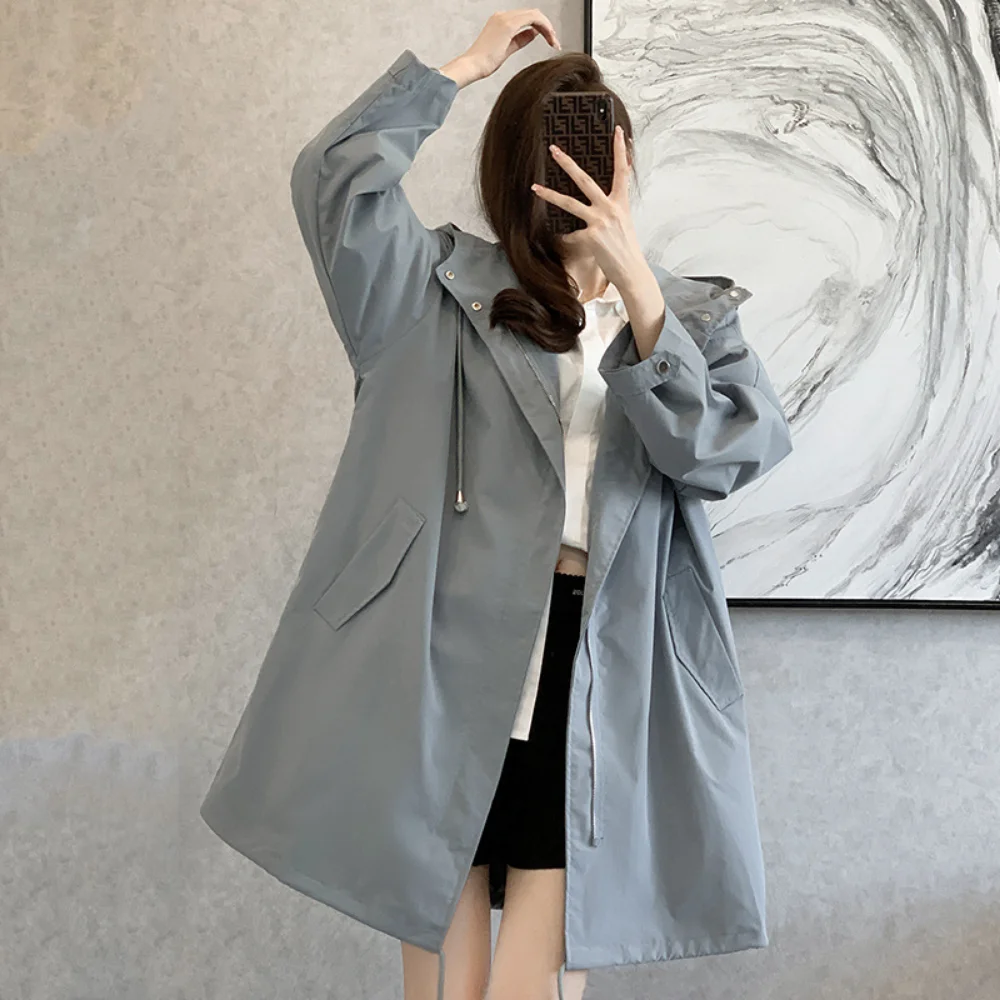 2022 New Autumn Hooded Loose and Thin Worker Trench Coat Female Personality Mid -length Casual Jacket
2022 New Autumn Hooded Loose and Thin Worker Trench Coat Female Personality Mid -length Casual Jacket