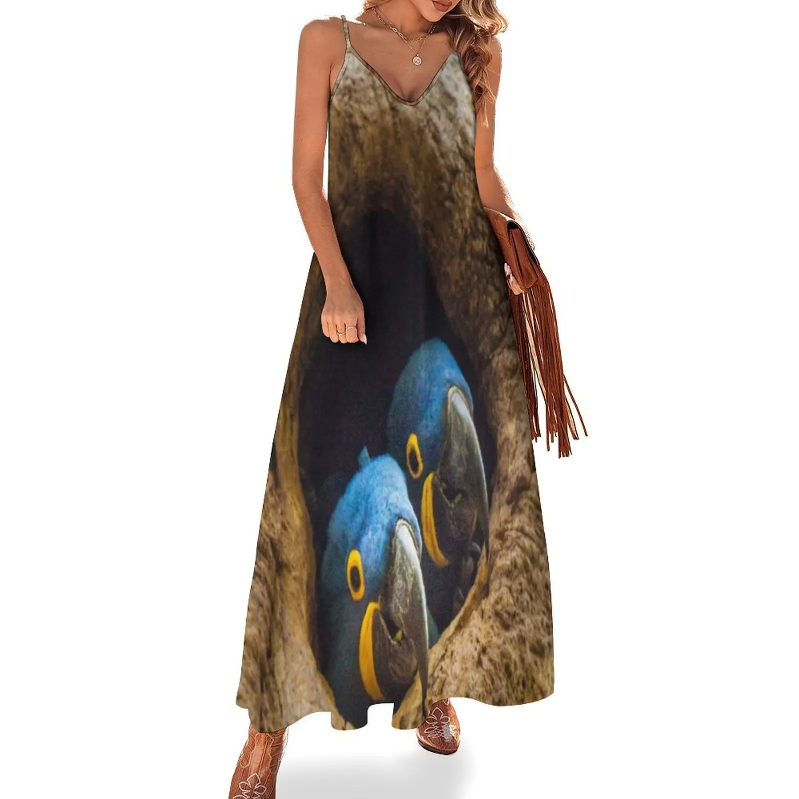 Hyacinth Macaw Sleeveless Long Dress Casual dresses dress for woman clothes for women Dress
Hyacinth Macaw Sleeveless Long Dress Casual dresses dress for woman clothes for women Dress