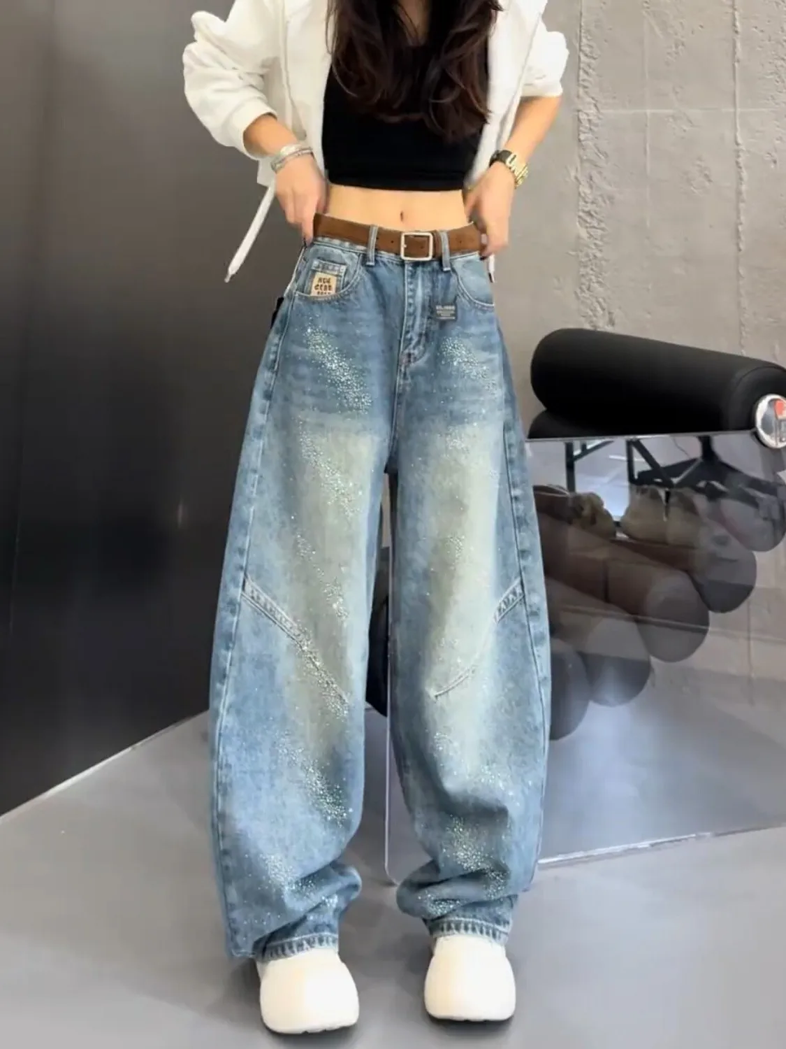 Slimming Wide Leg Jeans Women's Spring Summer 2026 New Style Knife Denim Pants High Waist Straight Leg for plus Size
Slimming Wide Leg Jeans Women's Spring Summer 2026 New Style Knife Denim Pants High Waist Straight Leg for plus Size