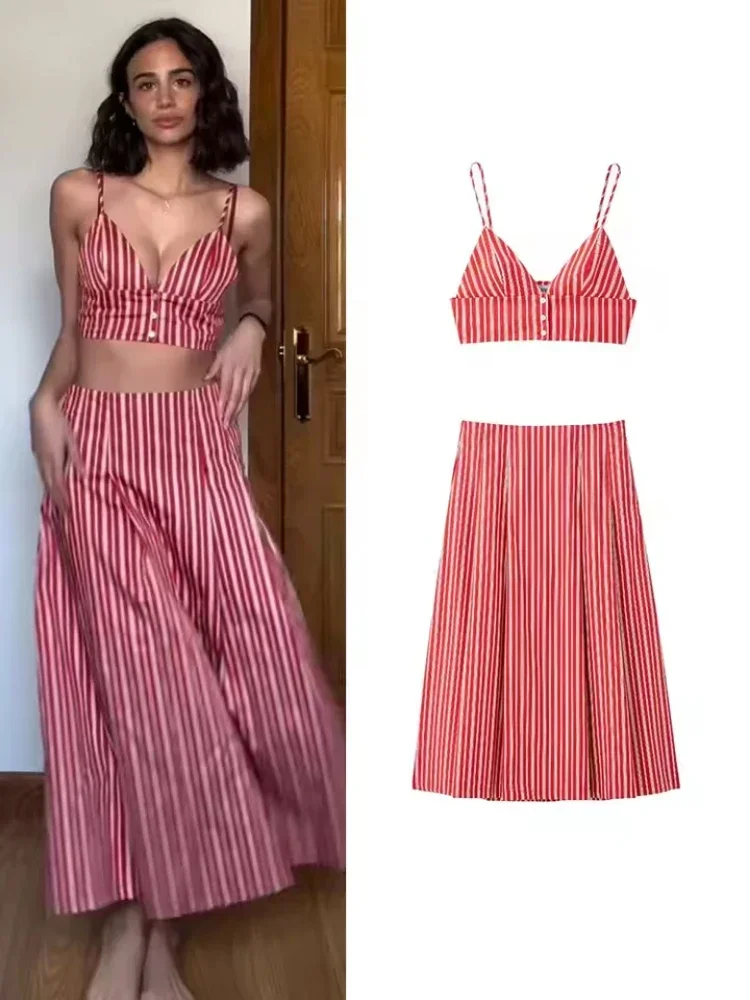 ZBZA Women Striped Halter Top Skirt Set Sexy Spaghetti Straps Button Cropped Top High Waist Pleated A-line Skirt Summer New Set
ZBZA Women Striped Halter Top Skirt Set Sexy Spaghetti Straps Button Cropped Top High Waist Pleated A-line Skirt Summer New Set