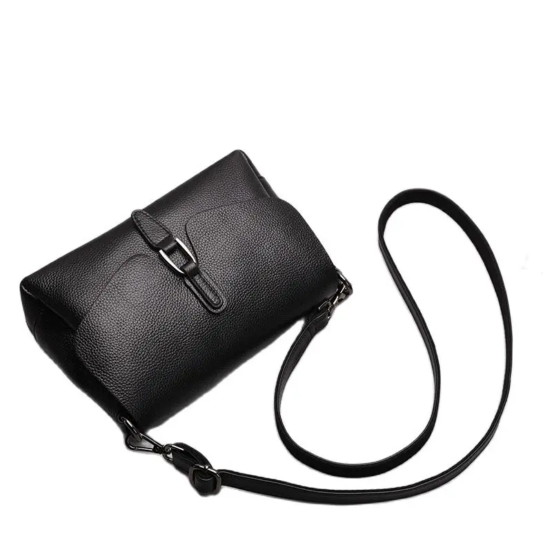 New Leather Cowhide Retro Handmade Women Bag Large Capacity Handbag High Quality Leisure Solid Color Shoulder Bags
New Leather Cowhide Retro Handmade Women Bag Large Capacity Handbag High Quality Leisure Solid Color Shoulder Bags