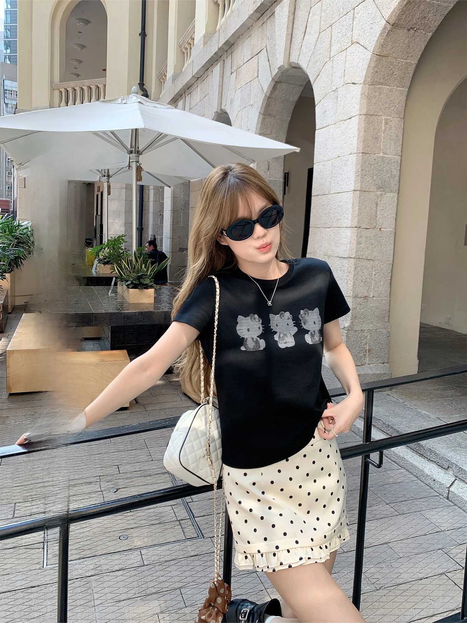 Yuzuqi Katie Black round Neck Short Sleeve Women's T-shirt Loose Fit Cartoon Print Versatile Casual Style Standard Edition
Yuzuqi Katie Black round Neck Short Sleeve Women's T-shirt Loose Fit Cartoon Print Versatile Casual Style Standard Edition