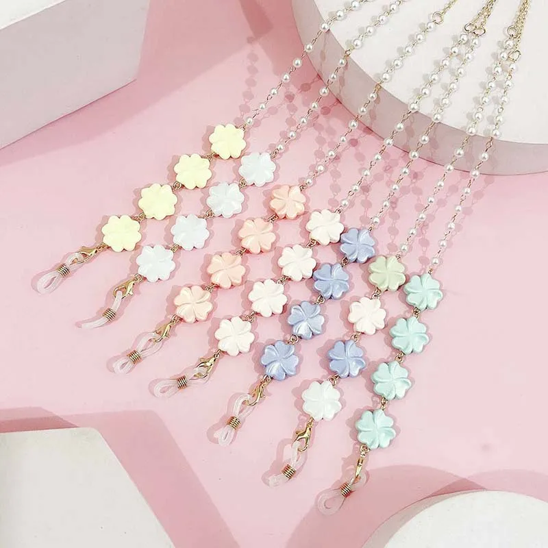 Trendy Colorful Flowers Love Beaded Glasses Chain Lanyard Jewelry for Women's New Simple Pearl Heart Charm Mask Holder Neck Rope
Trendy Colorful Flowers Love Beaded Glasses Chain Lanyard Jewelry for Women's New Simple Pearl Heart Charm Mask Holder Neck Rope