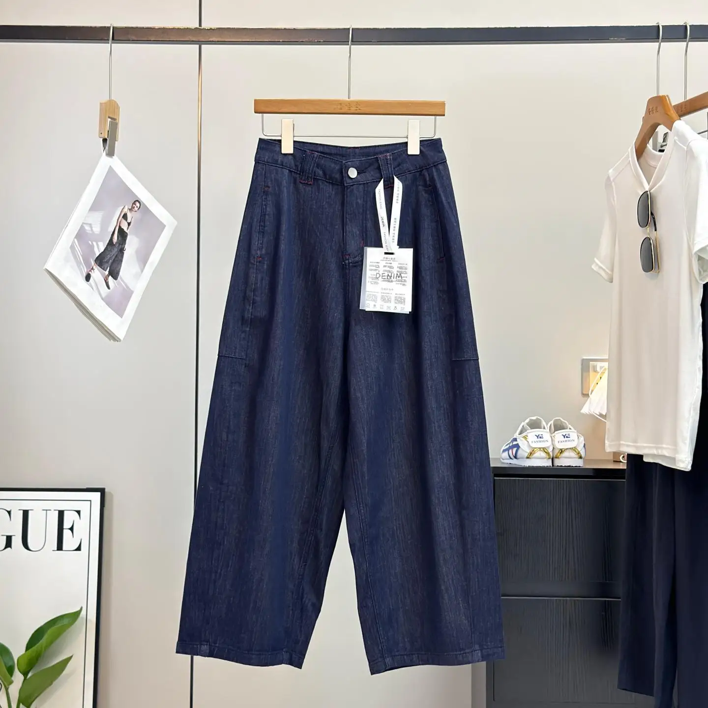 High Waist Wide Leg Denim Jeans Loose Fit Grandmother Pants Summer Thin Style Anti-Fading Slimming Nine-Piece Ladies Jeans
High Waist Wide Leg Denim Jeans Loose Fit Grandmother Pants Summer Thin Style Anti-Fading Slimming Nine-Piece Ladies Jeans