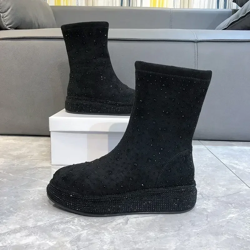 2025 New Diamond Socks and Boots Luxury Designer Elastic Boots Short Plush Cotton Shoes Black Leg Tall Boots botas de mujer
2025 New Diamond Socks and Boots Luxury Designer Elastic Boots Short Plush Cotton Shoes Black Leg Tall Boots botas de mujer