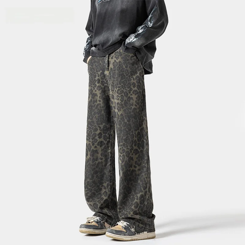Loose Fit Men's Denim Jeans Leopard Print American Retro Straight Leg Zipper Casual Trousers Spring Summer Autumn Wear
Loose Fit Men's Denim Jeans Leopard Print American Retro Straight Leg Zipper Casual Trousers Spring Summer Autumn Wear