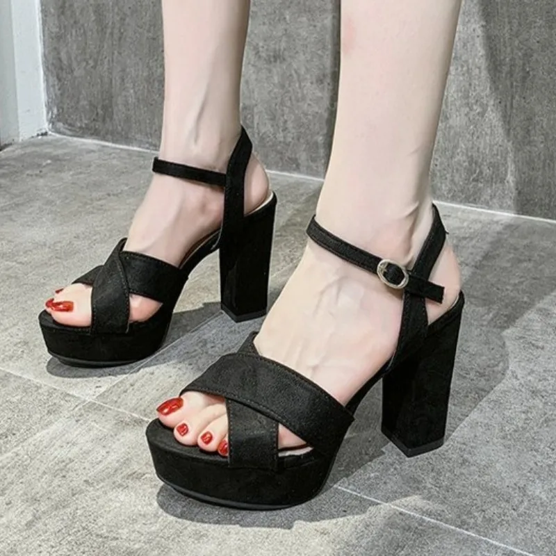 2026 NEW Ladies Sandals Suede Platform High Heels Summer Chunky Women Shoes Sexy Pumps Thick Heels Sandals
2026 NEW Ladies Sandals Suede Platform High Heels Summer Chunky Women Shoes Sexy Pumps Thick Heels Sandals
