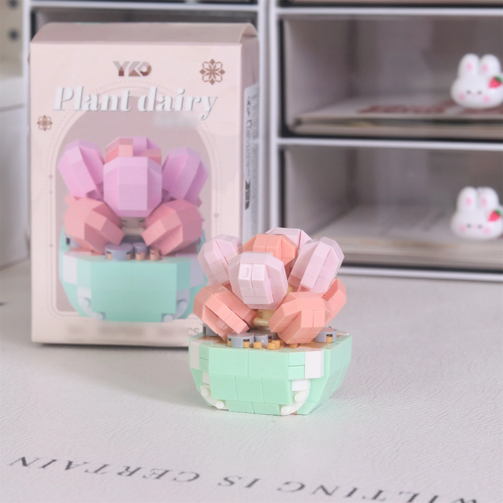 Simulated Succulent Potted Children's Educational Building Block Toys Boys and Girls Birthday Holiday Gift Ornaments
Simulated Succulent Potted Children's Educational Building Block Toys Boys and Girls Birthday Holiday Gift Ornaments