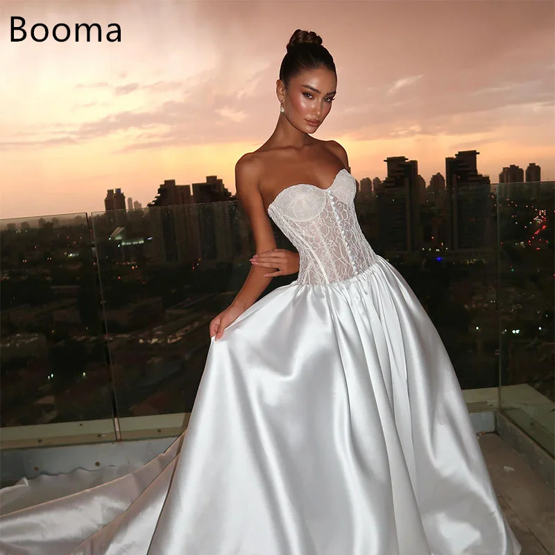 Booma A-Line Simple Sleeveless A-Line Wedding Dresses Strapless Lace V-Neck Brides Gown Custom Made 2025
Booma A-Line Simple Sleeveless A-Line Wedding Dresses Strapless Lace V-Neck Brides Gown Custom Made 2025