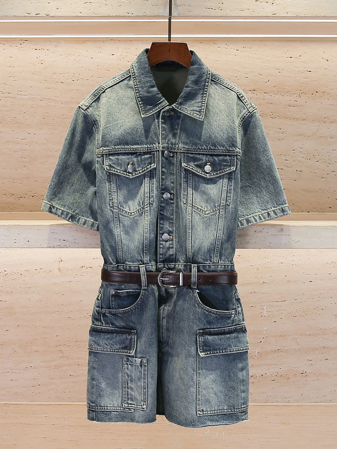 High-End American Retro Washed Denim Dress with Belt South Oil Spring Summer Women's Fashion Turn-down Collar Midi Skirt
High-End American Retro Washed Denim Dress with Belt South Oil Spring Summer Women's Fashion Turn-down Collar Midi Skirt