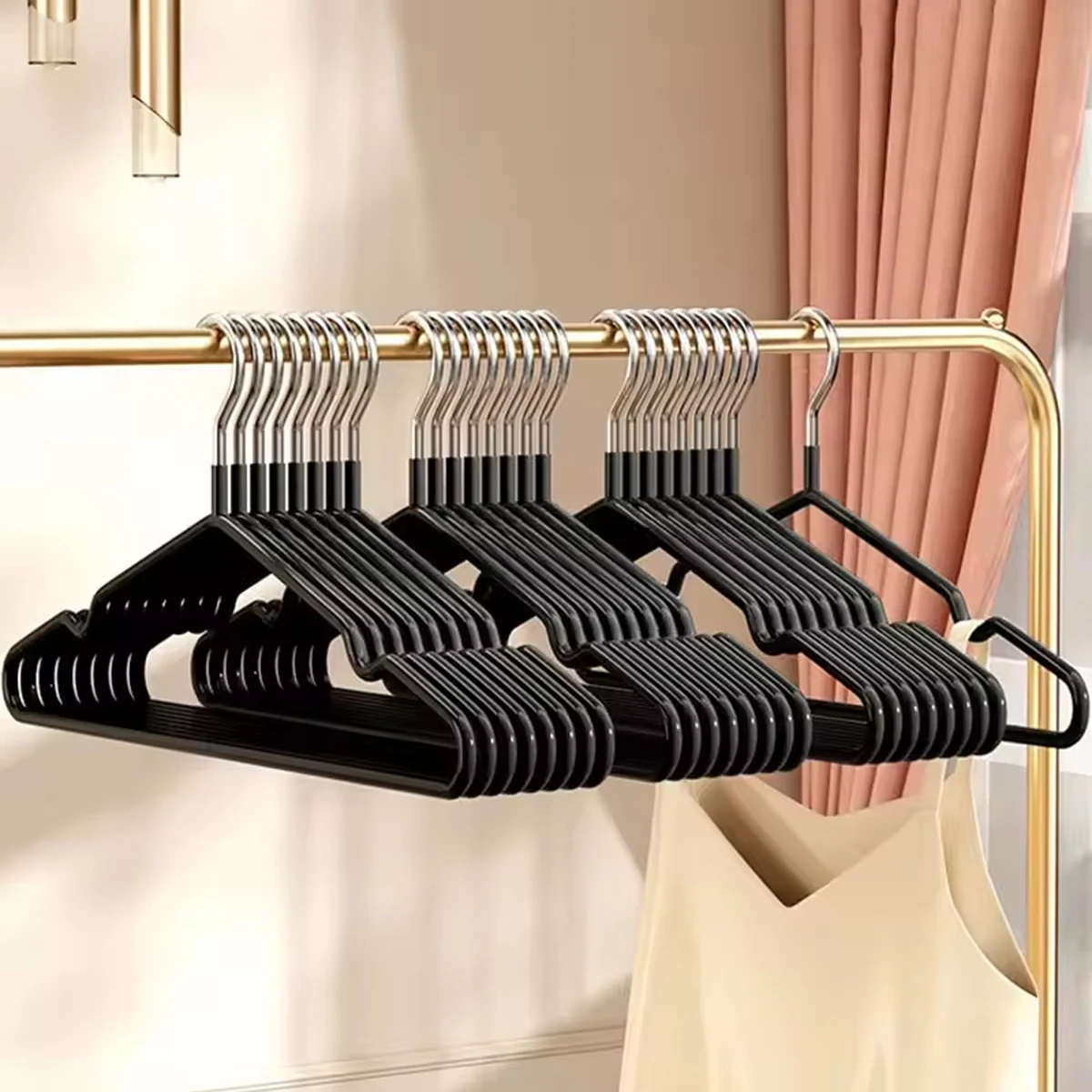 10/20/50 шт.-металлическая бесшовная противоскользящая вешалка для одежды прочная и прочная экономия домашнего пространства
10/20/50 шт.-металлическая бесшовная противоскользящая вешалка для одежды прочная и прочная экономия домашнего пространства
