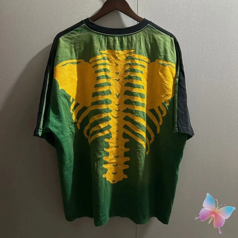 Kapital Tshirts Summer Unisex Loose Tops Splicing Color Embroidered Vinatge Rib Print Short Sleeve Oversized Men Women Top Tees
Kapital Tshirts Summer Unisex Loose Tops Splicing Color Embroidered Vinatge Rib Print Short Sleeve Oversized Men Women Top Tees