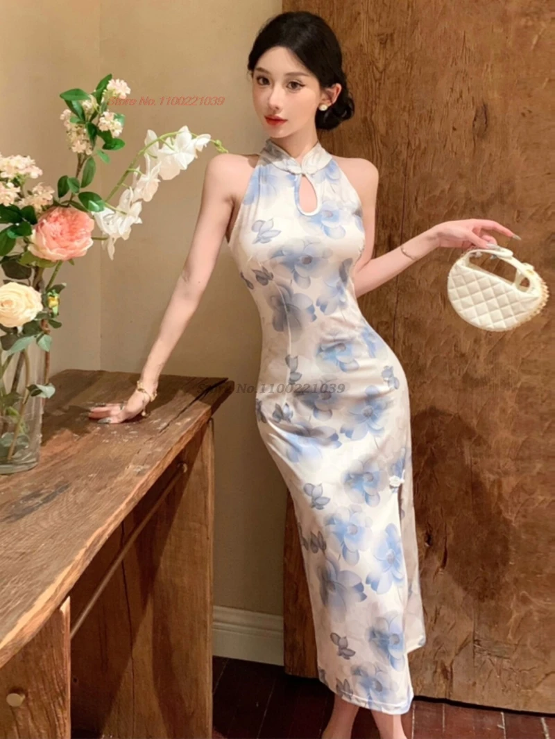 2026 китайское сексуальное платье для ночного клуба улучшенное Cheongsam традиционный цветочный принт без рукавов Ципао ретро банкетное вечернее платье Ципао
2026 китайское сексуальное платье для ночного клуба улучшенное Cheongsam традиционный цветочный принт без рукавов Ципао ретро банкетное вечернее платье Ципао
