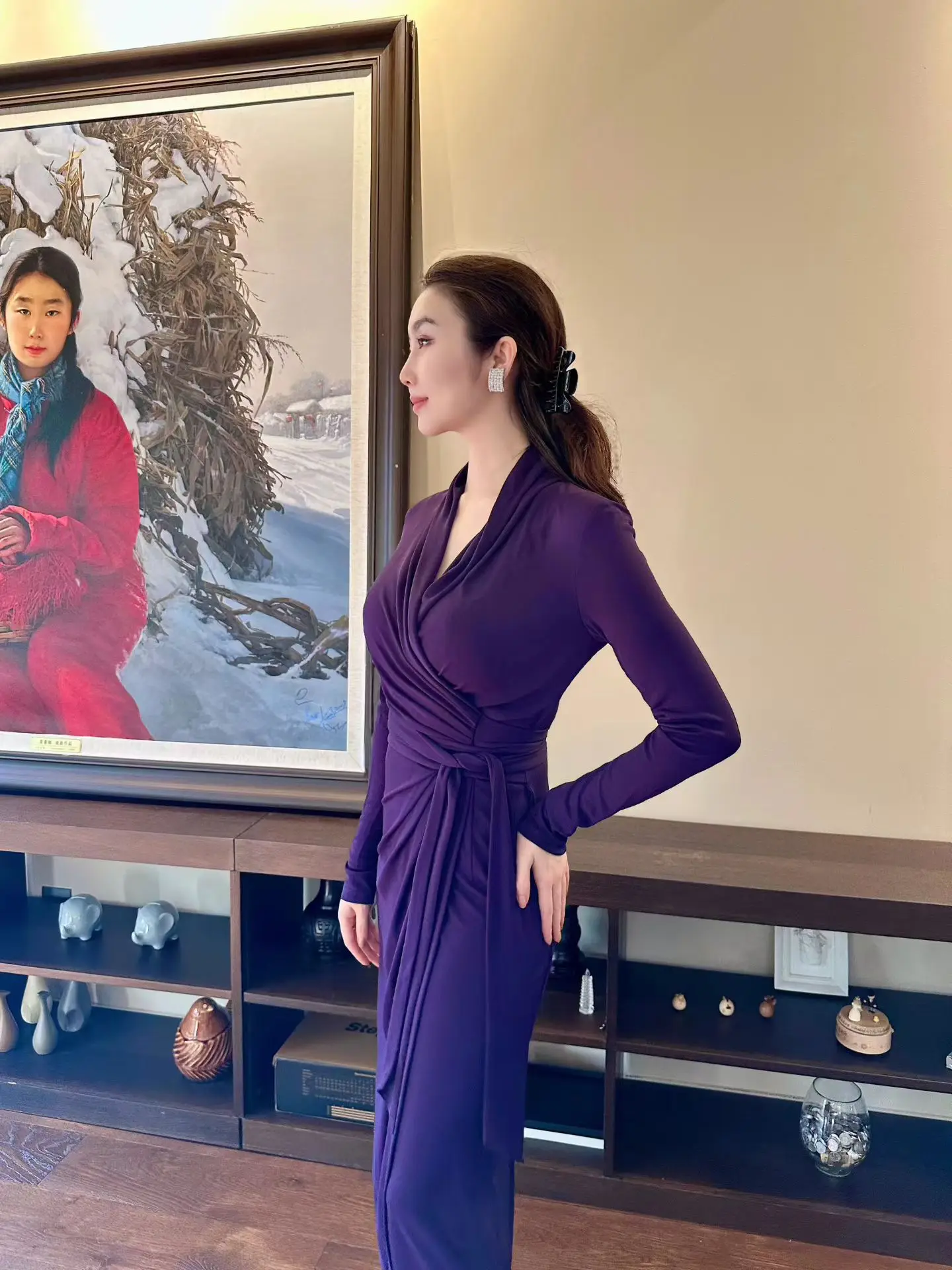 Elegant Purple Wrap V-neck Dress with Belt Lightweight Formal Dress Midi Skirt High Waist Polyester Fiber Long Sleeve Women
Elegant Purple Wrap V-neck Dress with Belt Lightweight Formal Dress Midi Skirt High Waist Polyester Fiber Long Sleeve Women