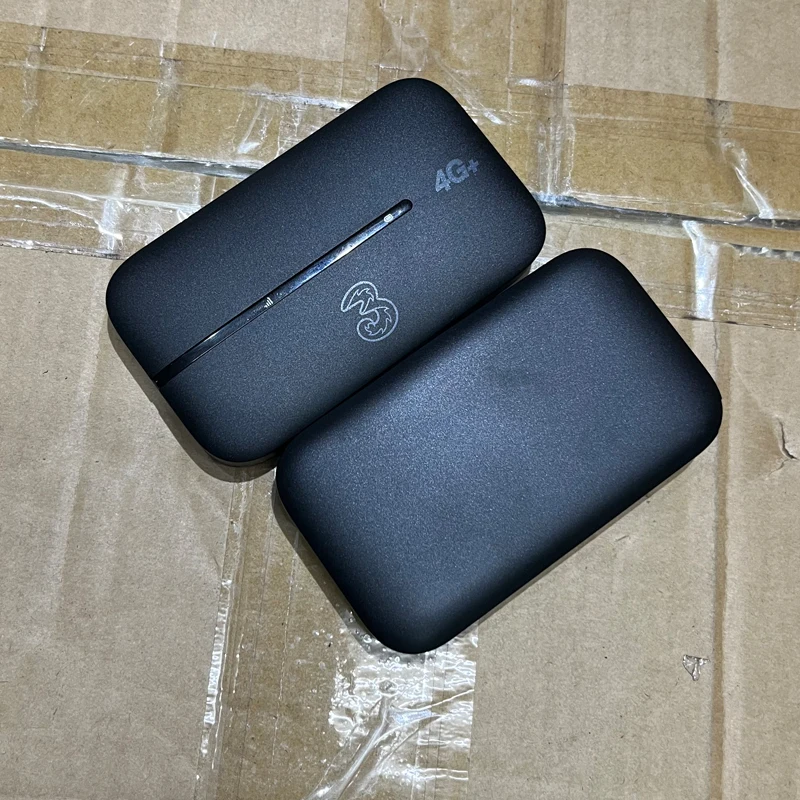 Soyealink E5783-330 4G WiFi 300Mbps CAT 7 4G/LTE Travel Mobile Wi-Fi Hotspot Battery (2400mAh)
Soyealink E5783-330 4G WiFi 300Mbps CAT 7 4G/LTE Travel Mobile Wi-Fi Hotspot Battery (2400mAh)