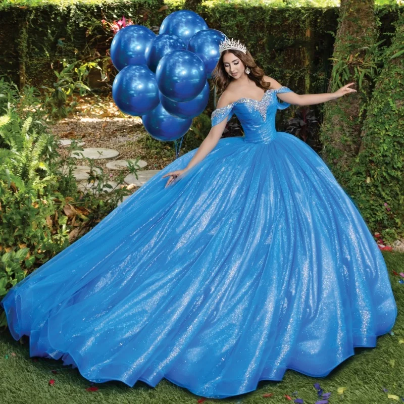 Shiny blue Quinceanera Dress off-shoulder crystal decal Long tail vestidos de 15 Quinceanera Customize
Shiny blue Quinceanera Dress off-shoulder crystal decal Long tail vestidos de 15 Quinceanera Customize