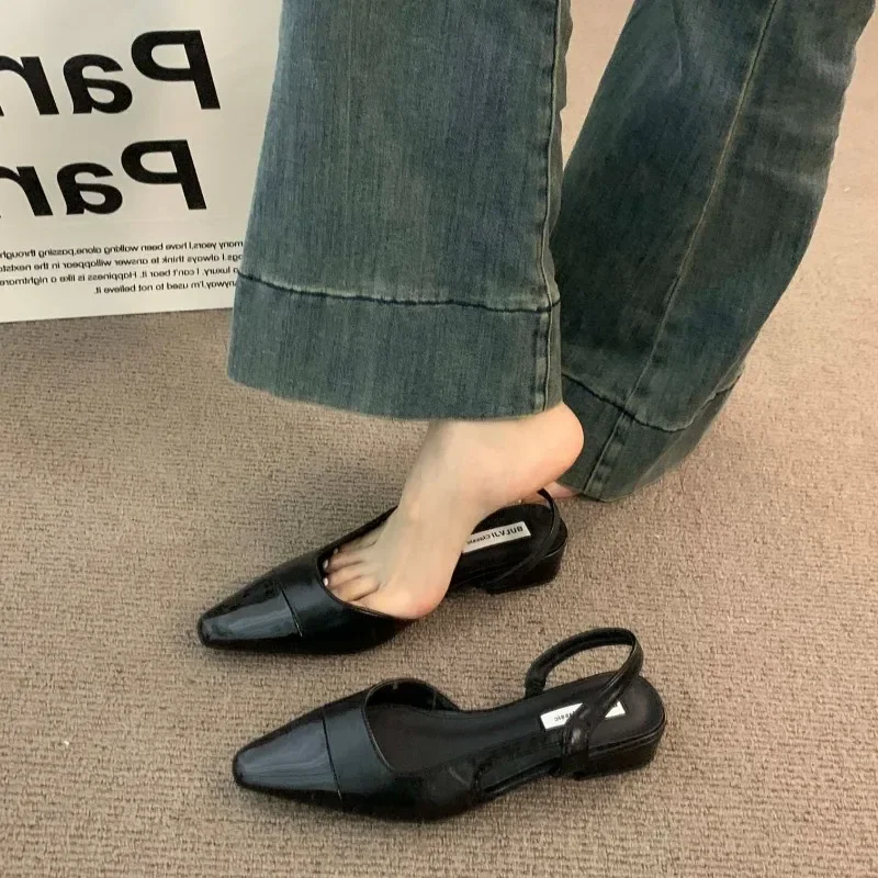 25Low Heel Baotou Sandals Women's French Nude Color Pointed Small Fragrant Style Ladies Thick Heels Back Air Style Single Shoes
25Low Heel Baotou Sandals Women's French Nude Color Pointed Small Fragrant Style Ladies Thick Heels Back Air Style Single Shoes