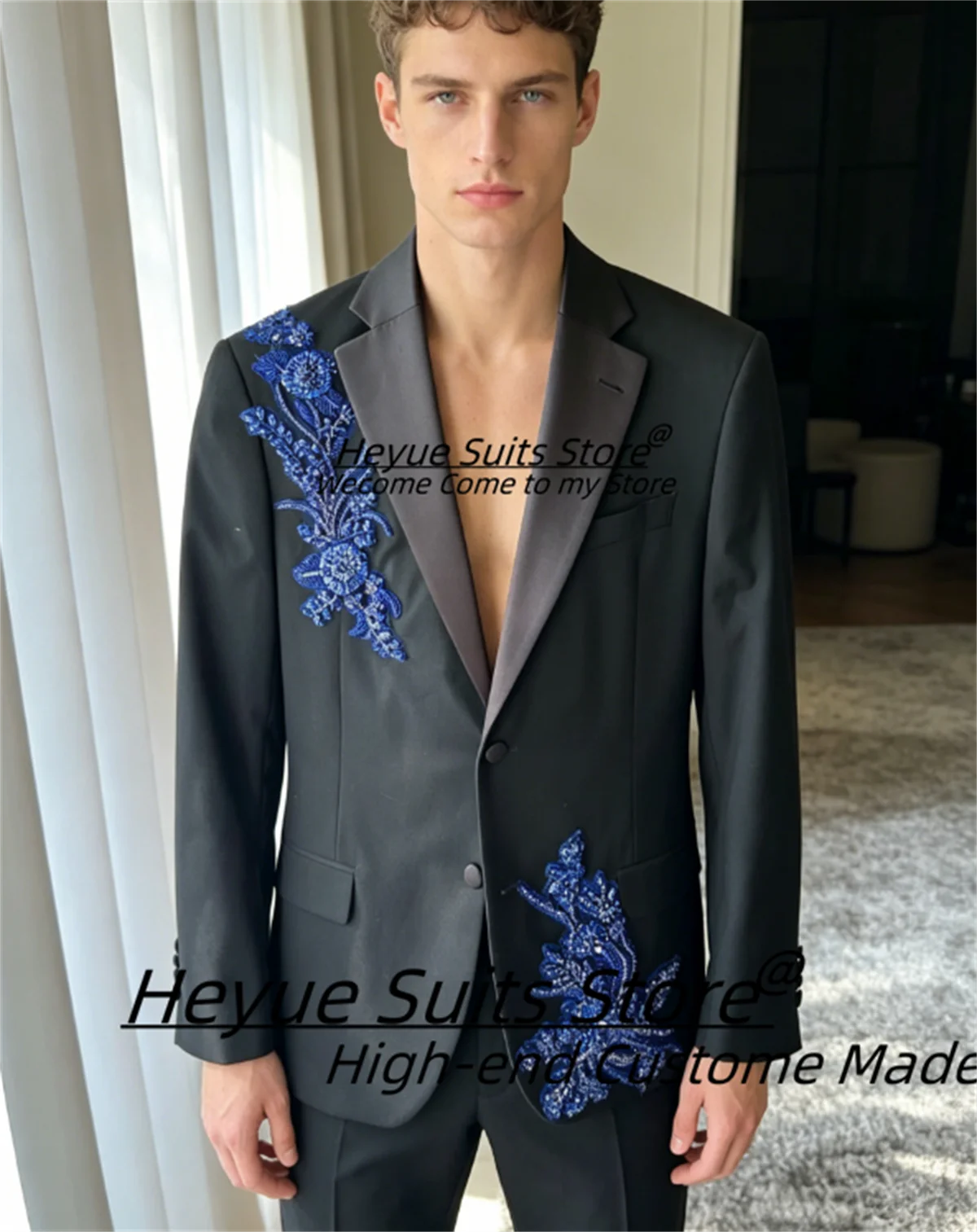 Gorgeous Crystal Diamond Groom Wedding Tuxedos Customized Slim Fit Notched Lapel Men Suits 2 Pieces Sets Male Formal Blazers
Gorgeous Crystal Diamond Groom Wedding Tuxedos Customized Slim Fit Notched Lapel Men Suits 2 Pieces Sets Male Formal Blazers