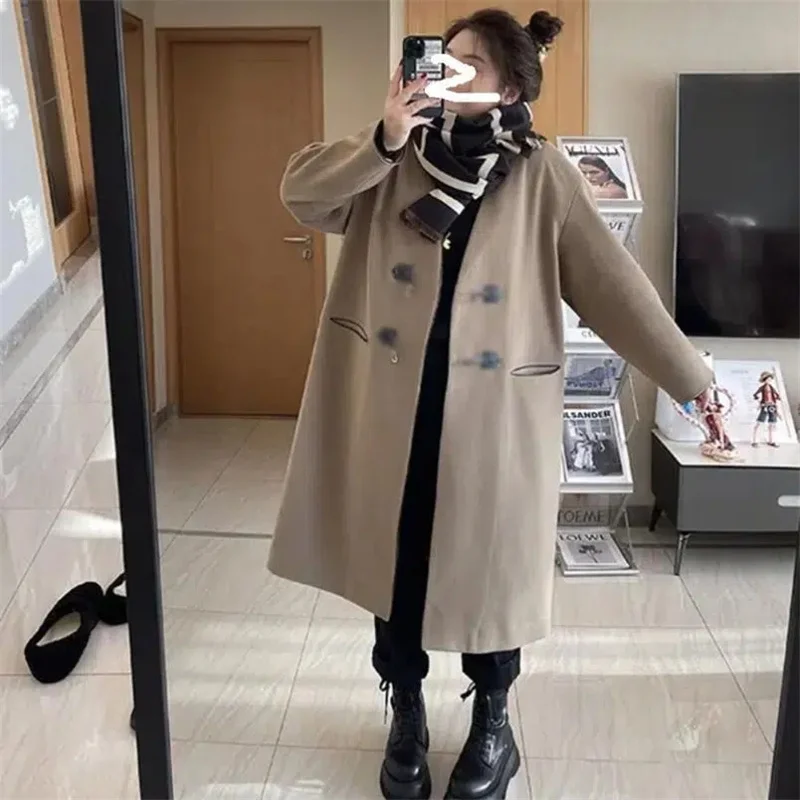 Fat Jia Jia Custom Wool Coat Female Fat mm 2022 Autumn/Winter Thick Horn Buckle Loose Medium Long Coat Tide Solid color Commute
Fat Jia Jia Custom Wool Coat Female Fat mm 2022 Autumn/Winter Thick Horn Buckle Loose Medium Long Coat Tide Solid color Commute