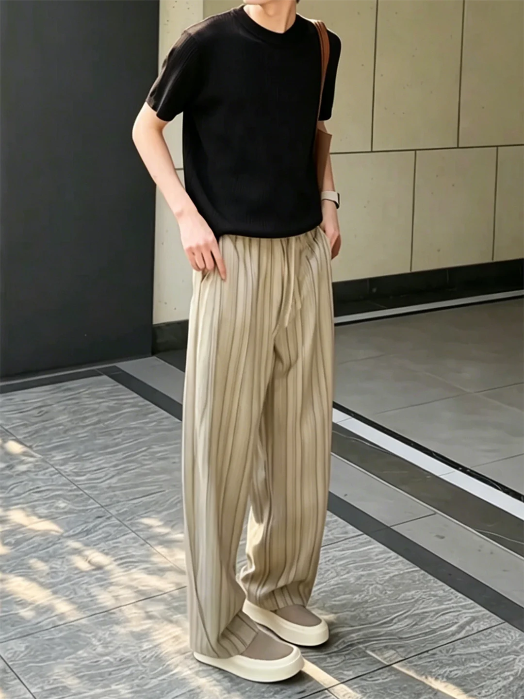 Cleanfit Men's Casual Ice Silk West Pants Summer Thin Straight Leg Drape Cool Feeling Oatmeal Stripe Pattern Loose Fit
Cleanfit Men's Casual Ice Silk West Pants Summer Thin Straight Leg Drape Cool Feeling Oatmeal Stripe Pattern Loose Fit