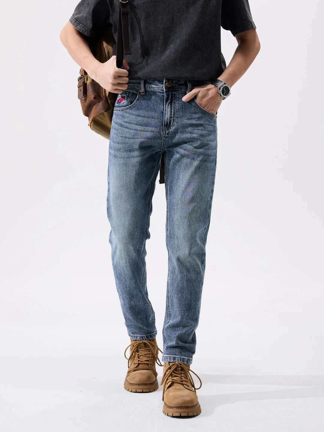 High-End Men's Slim Fit Straight Leg Jeans mid Waist Cotton Stretch Denim Blue Spring Autumn New Sle Faionable Vintage Lo...
High-End Men's Slim Fit Straight Leg Jeans mid Waist Cotton Stretch Denim Blue Spring Autumn New Sle Faionable Vintage Lo...
