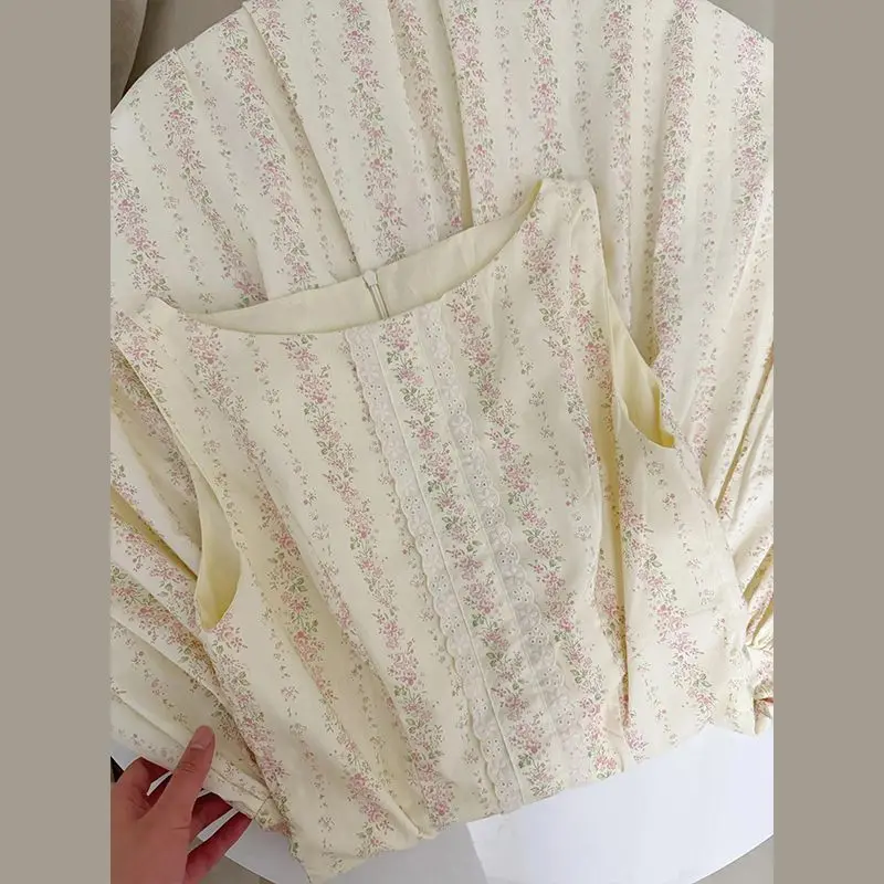 Summer Dress for Women New High-end French Elegant Style Sweet Girl Temperature Yellow Waisted Sleeveless Floral Vest Dress
Summer Dress for Women New High-end French Elegant Style Sweet Girl Temperature Yellow Waisted Sleeveless Floral Vest Dress